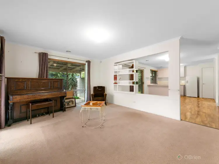 Second view of Homely house listing, 3 Bastow Close, Pakenham VIC 3810