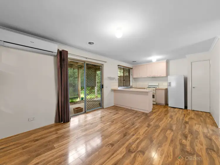 Third view of Homely house listing, 3 Bastow Close, Pakenham VIC 3810