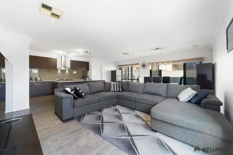 Seventh view of Homely house listing, 33 Miniata Way, Manor Lakes VIC 3024