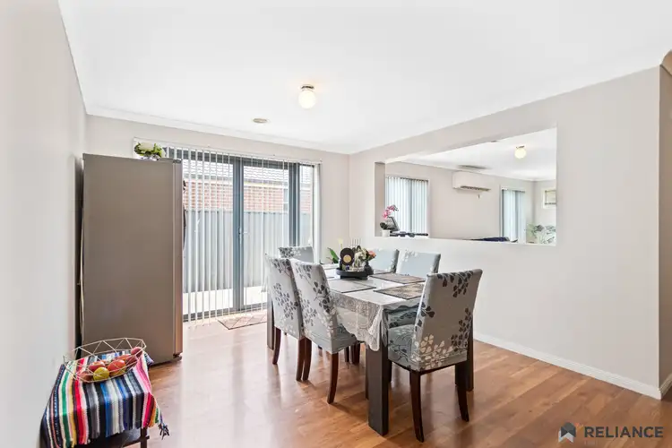 Fifth view of Homely house listing, 7 Stringybark Close, Manor Lakes VIC 3024