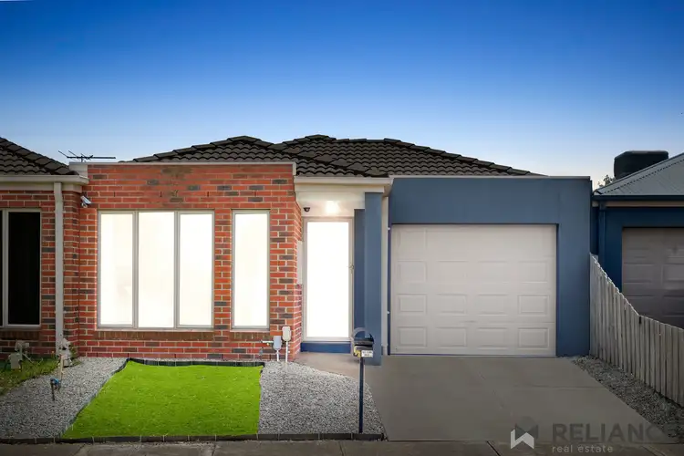1/6 Harrier Street, Werribee VIC 3030