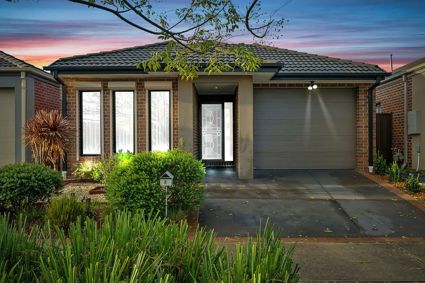 Main view of Homely house listing, 7 Clarendon Avenue, Craigieburn VIC 3064