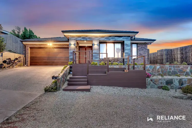 16 Langport Crescent, Sunbury VIC 3429