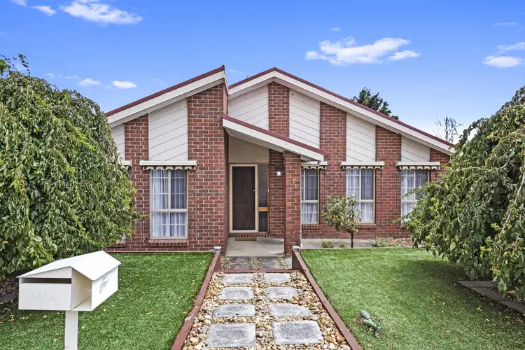 Third view of Homely house listing, 2 Hirst Court, Sunbury VIC 3429