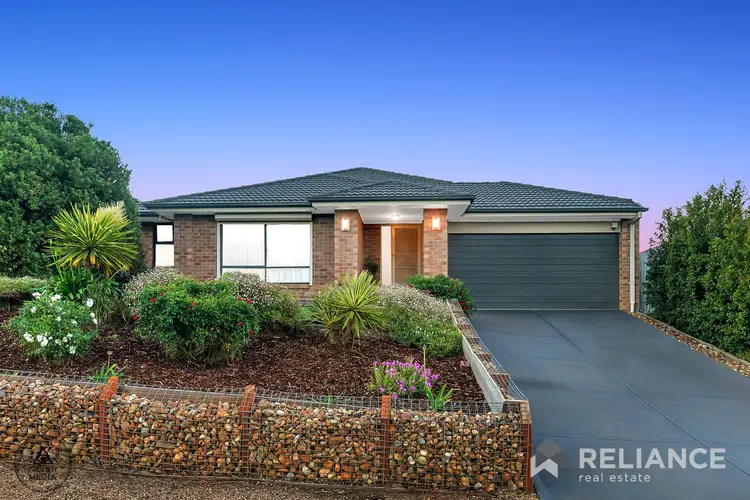 10 Saltash Court, Sunbury VIC 3429