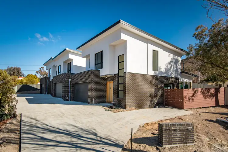 2/12 Wyatt Place