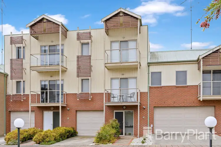 4/221 Roslyn Road, Belmont VIC 3216