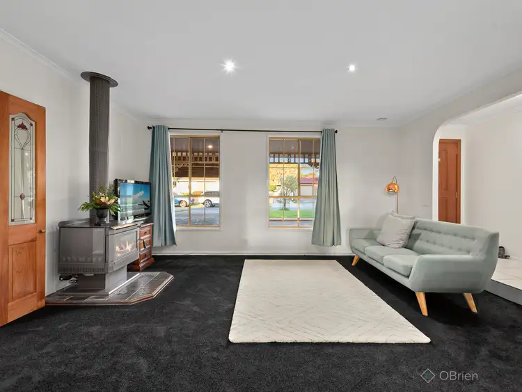 Fifth view of Homely house listing, 12 Lachlan Close, Cranbourne North VIC 3977