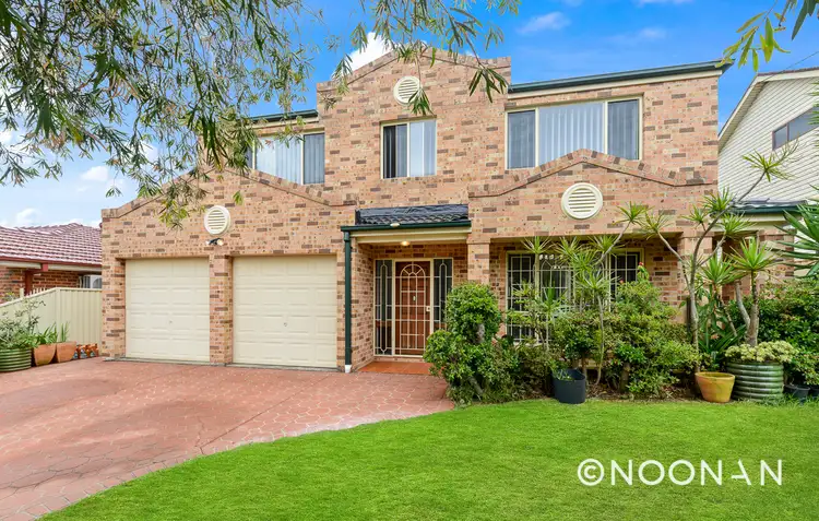 4 Stewart Avenue, Peakhurst NSW 2210