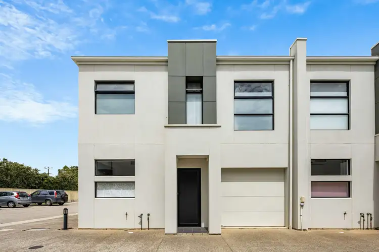 Second view of Homely townhouse listing, 5/13-15 Piccadilly Crescent, Campbelltown SA 5074
