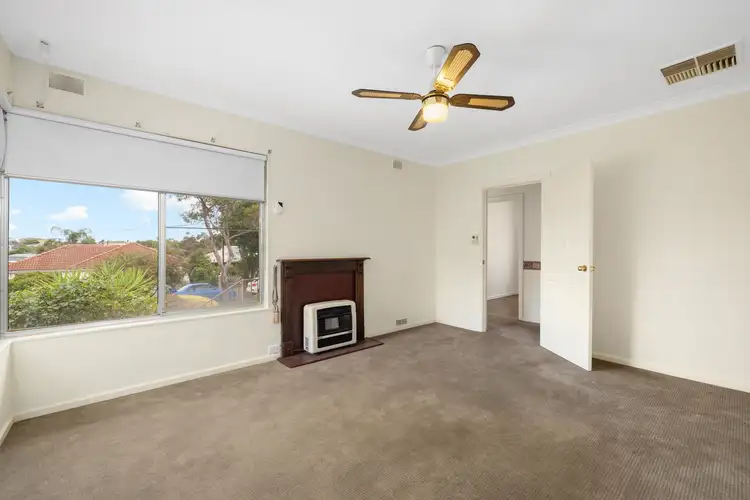Fifth view of Homely house listing, 26 Esperance Terrace, Valley View SA 5093