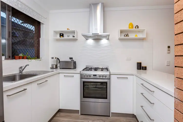 Sixth view of Homely villa listing, 3/72 Park Street, Como WA 6152