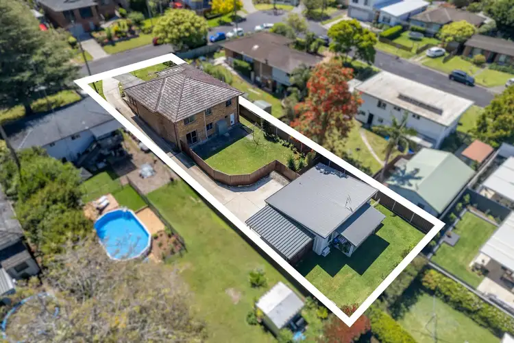 16 Raymond Terrace, Terrigal NSW 2260