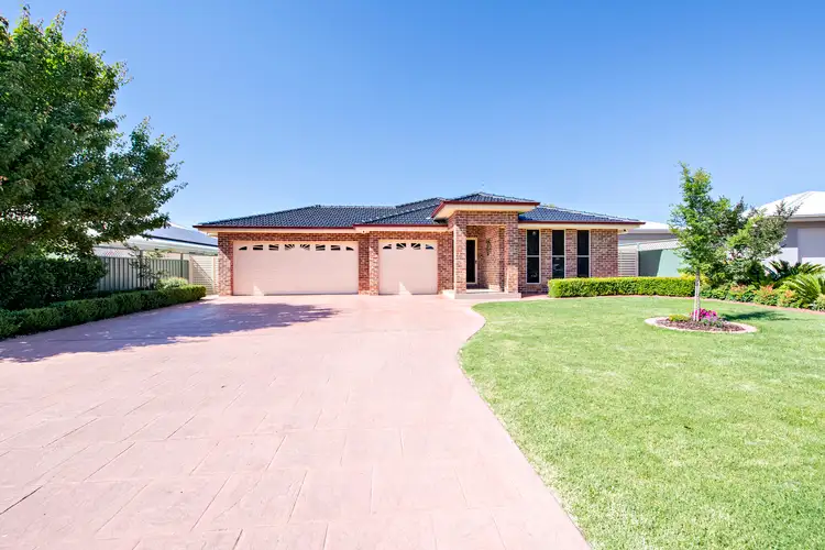 12 Askernish Drive, Dubbo NSW 2830