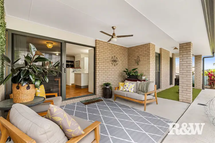 2 Greenview Street, Oxley QLD 4075