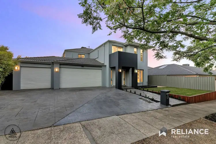 Second view of Homely house listing, 33 Viewbank Walk, Caroline Springs VIC 3023