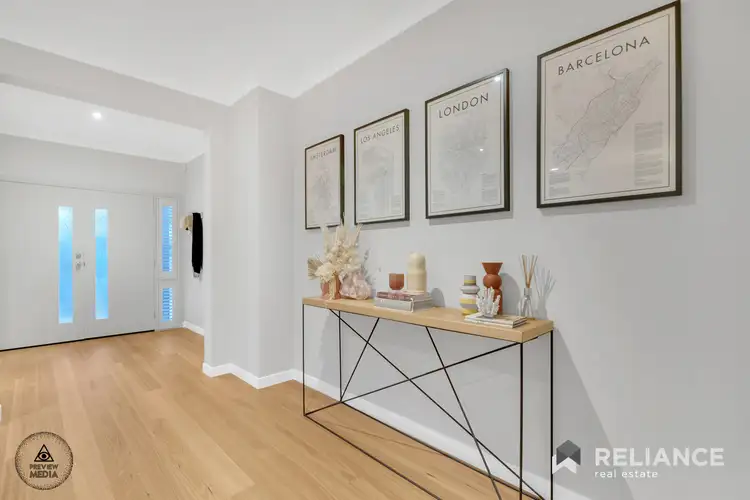 Fourth view of Homely house listing, 33 Viewbank Walk, Caroline Springs VIC 3023