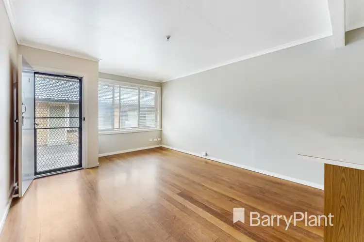 Second view of Homely unit listing, 2/9 Albert Crescent, St Albans VIC 3021