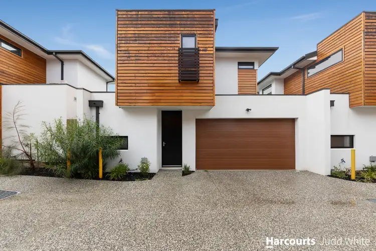 4/8 Alice Street