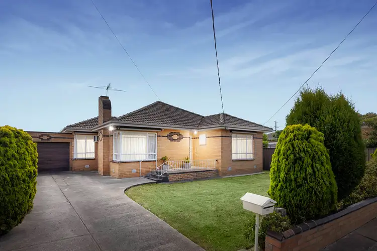 33 Oulton Street, Fawkner VIC 3060