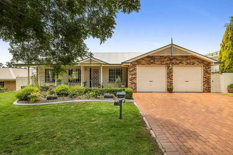12 Roslyn Street, Centenary Heights QLD 4350