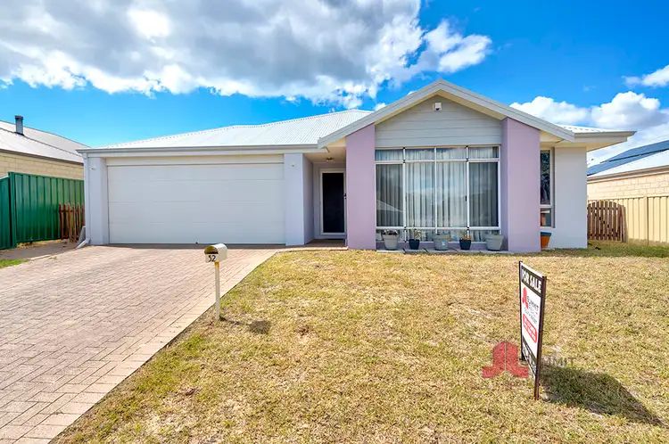 32 Columbine Terrace, Glen Iris WA 6230