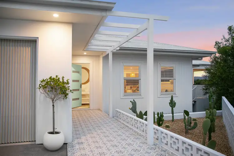 19 Barlee Court, Elanora QLD 4221