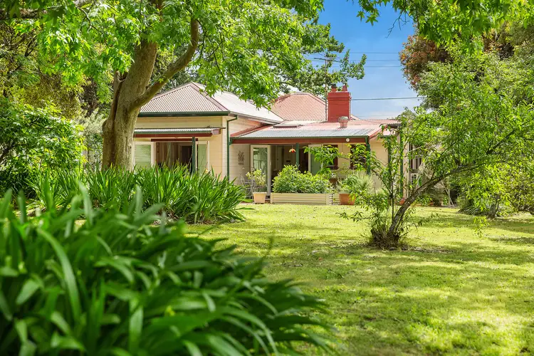 82 Railway Parade, Hazelbrook NSW 2779