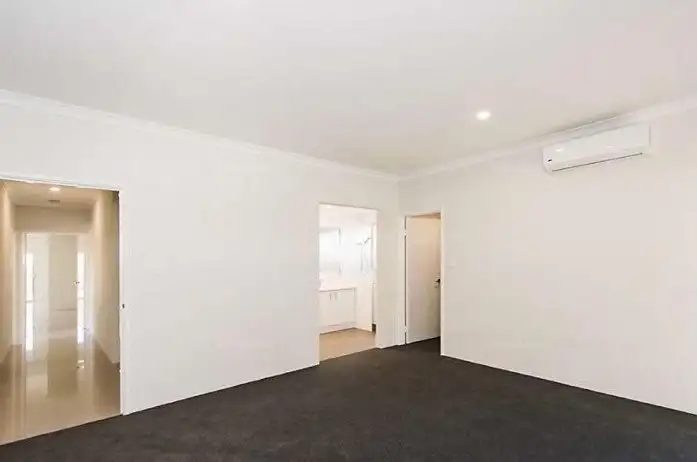 Sixth view of Homely house listing, 17 Honeydew, Wannanup WA 6210