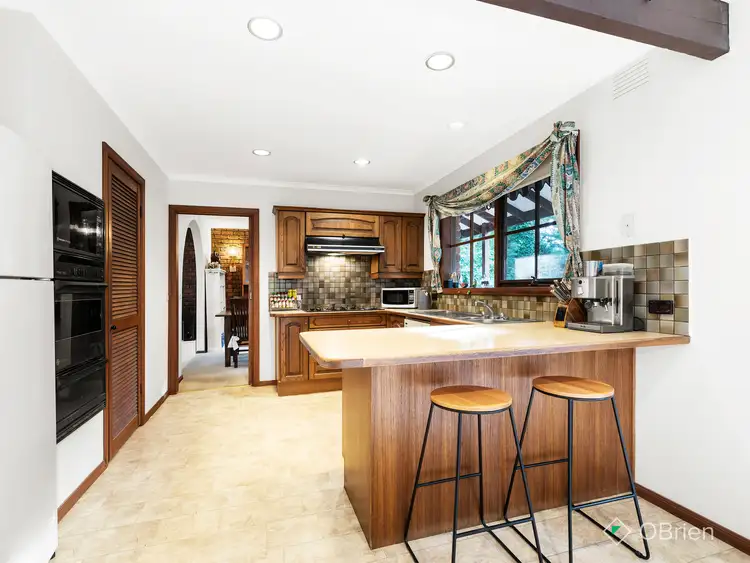 Fifth view of Homely house listing, 9 Winjallock Crescent, Vermont South VIC 3133