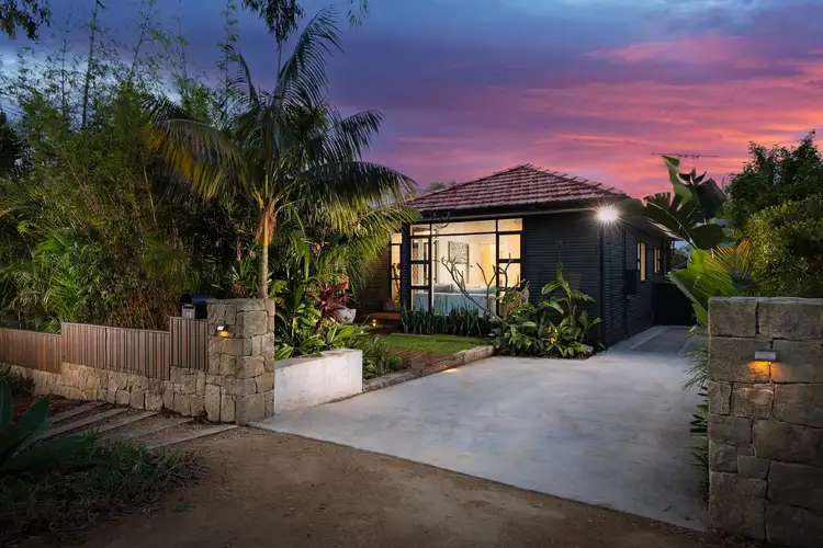 15 Glenelg Street, Sutherland NSW 2232