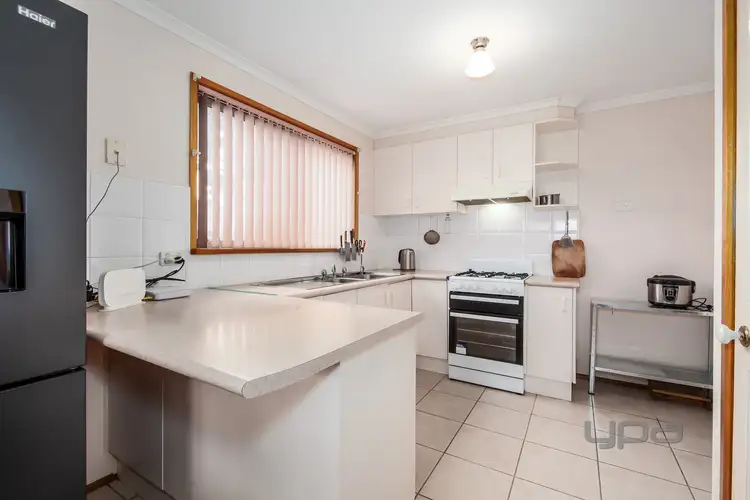 Third view of Homely unit listing, 2/53 Dundee Way, Sydenham VIC 3037