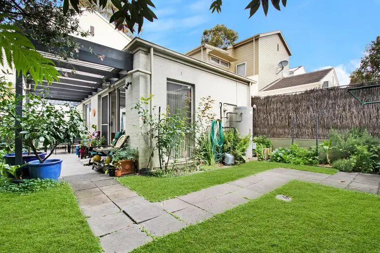 6 Moulton Avenue, Newington NSW 2127