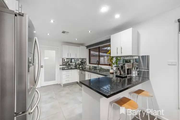 Sixth view of Homely house listing, 2 Duval Court, Albanvale VIC 3021