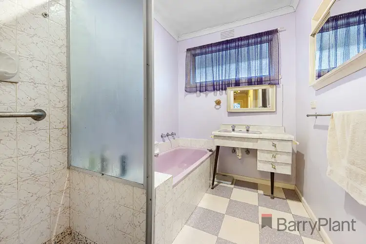 Sixth view of Homely house listing, 53 Chedgey Drive, St Albans VIC 3021