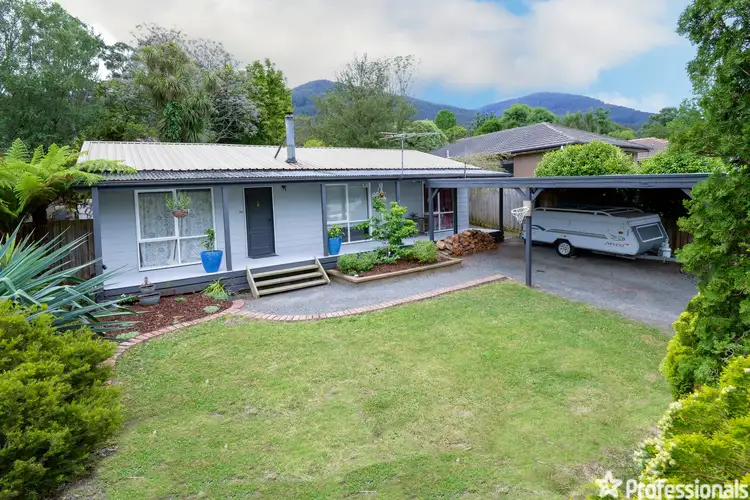 7 Carroll Avenue, Millgrove VIC 3799