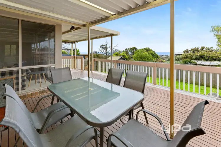 8 Toolern Avenue, Dromana VIC 3936