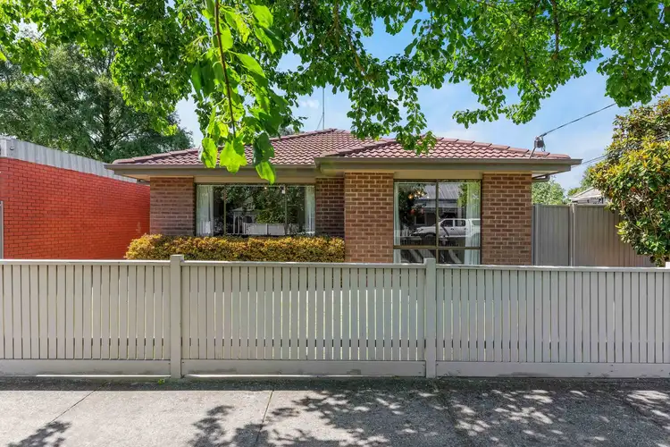 8 Nunn Street, Ballarat East VIC 3350