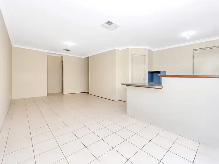 Fifth view of Homely house listing, 7 Coulteri Nook, Canning Vale WA 6155