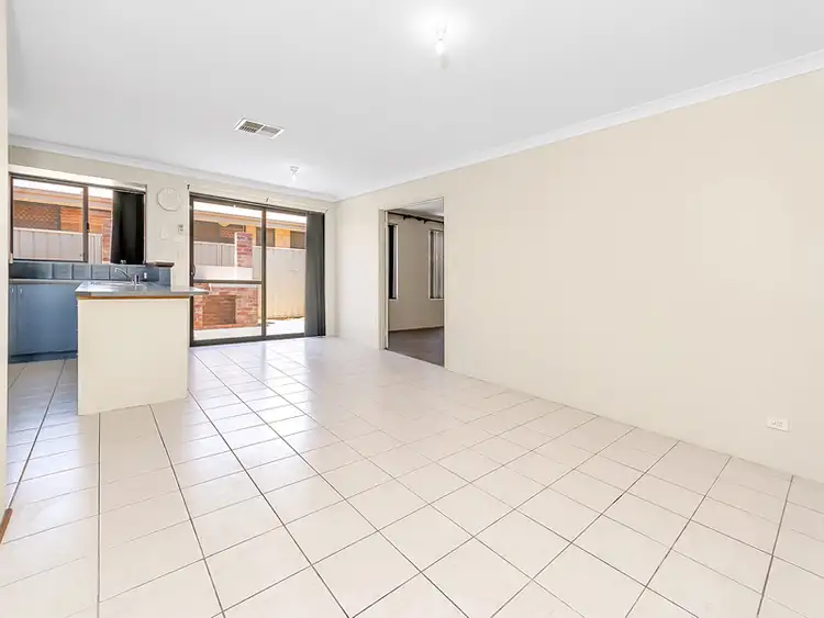 Sixth view of Homely house listing, 7 Coulteri Nook, Canning Vale WA 6155