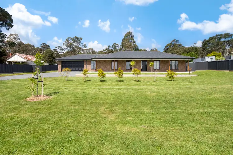 25 Olinda Street, Beaufort VIC 3373