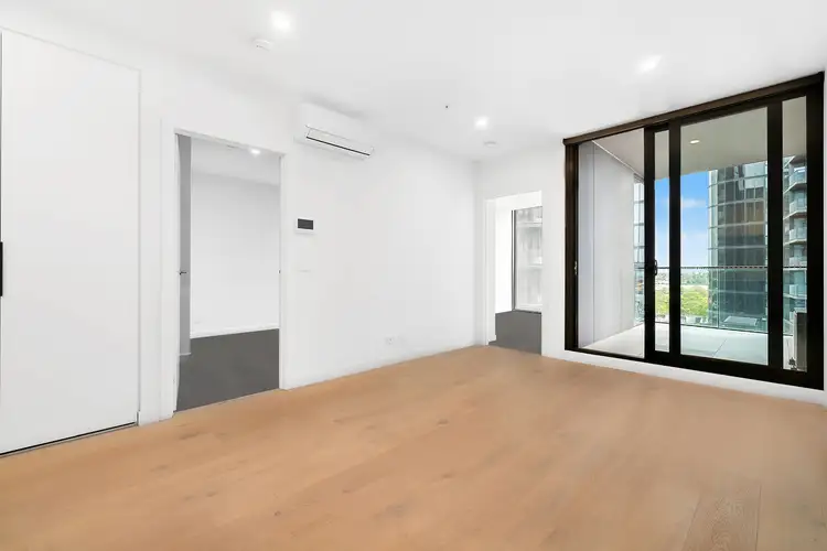907/4 Joseph Road, Footscray VIC 3011