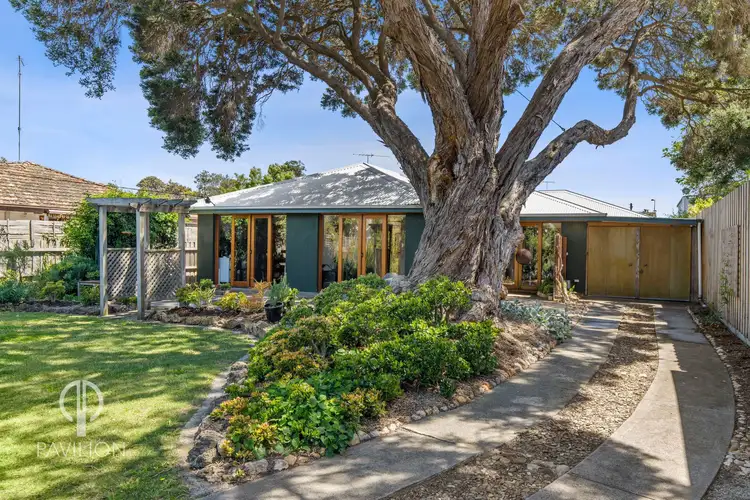 16 Noble Street, Barwon Heads VIC 3227
