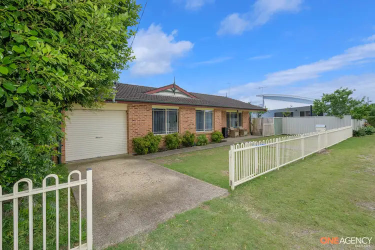 1 Bato Street, Pelican NSW 2281