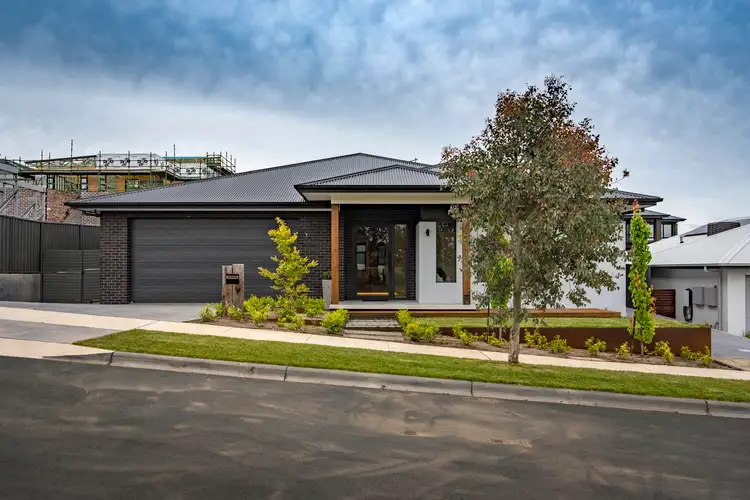 47 Lindbeck Corner, Googong NSW 2620