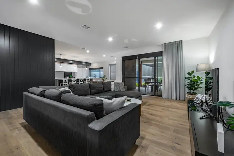 Sixth view of Homely house listing, 47 Lindbeck Corner, Googong NSW 2620