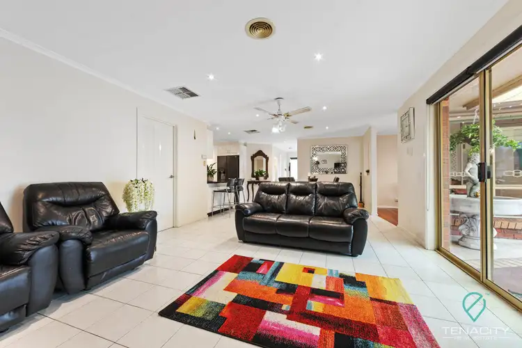 Fifth view of Homely house listing, 5 Raine Court, Delahey VIC 3037
