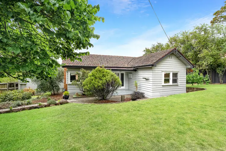 2 Alfreda Avenue, Rosanna VIC 3084