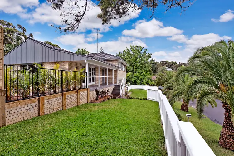 2 Bungoona Avenue, Elanora Heights NSW 2101
