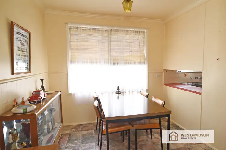 Fourth view of Homely house listing, 8 Knight Place, Horsham VIC 3400